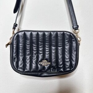 Coach Jes Messenger Crossbody Bag Black Quilted Leather Gold Hardware Camera Bag